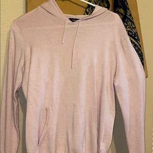 Women’s light pink sweater
